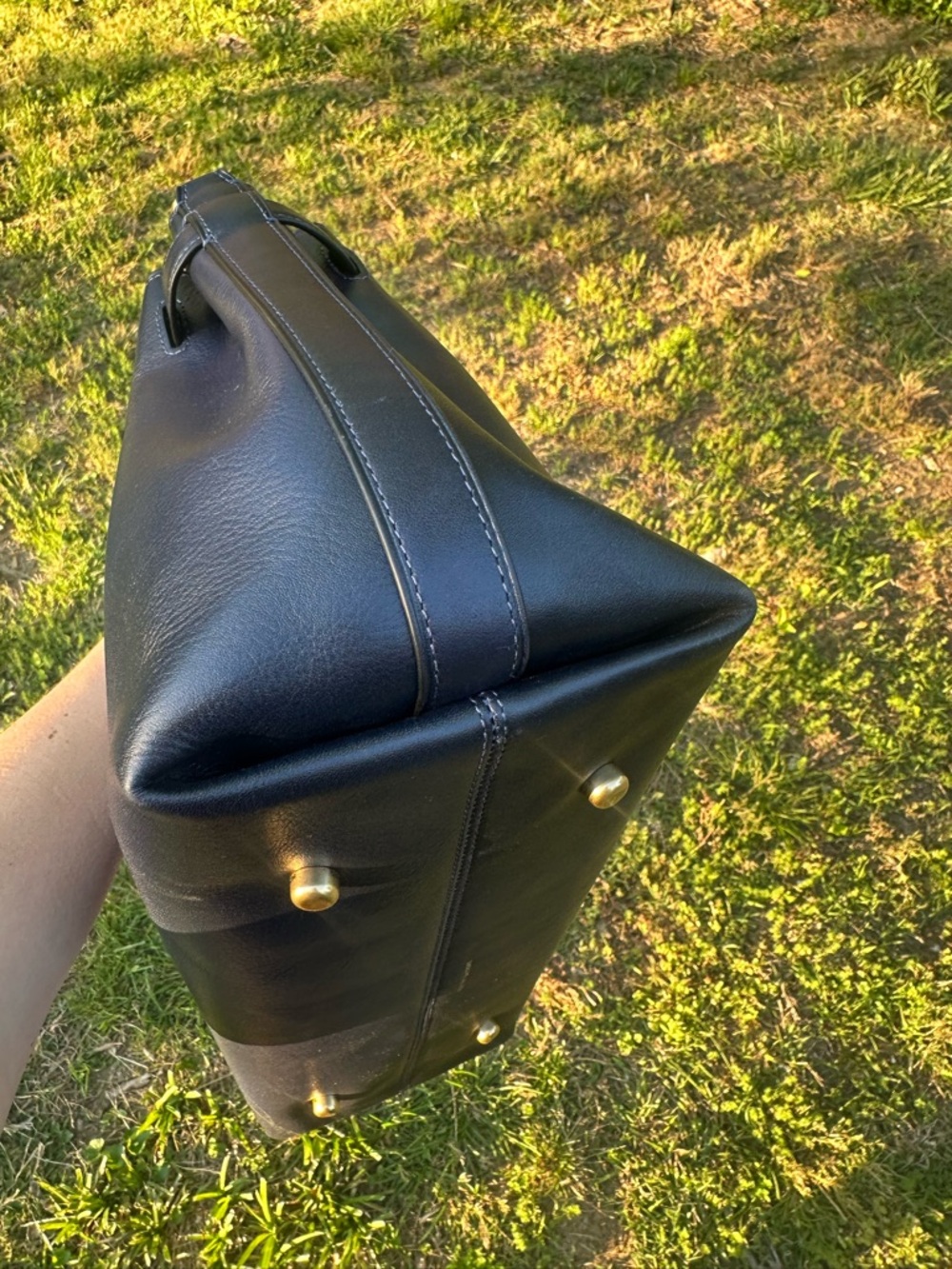 Navy Coach Empire 40 - Picture 6 of 8